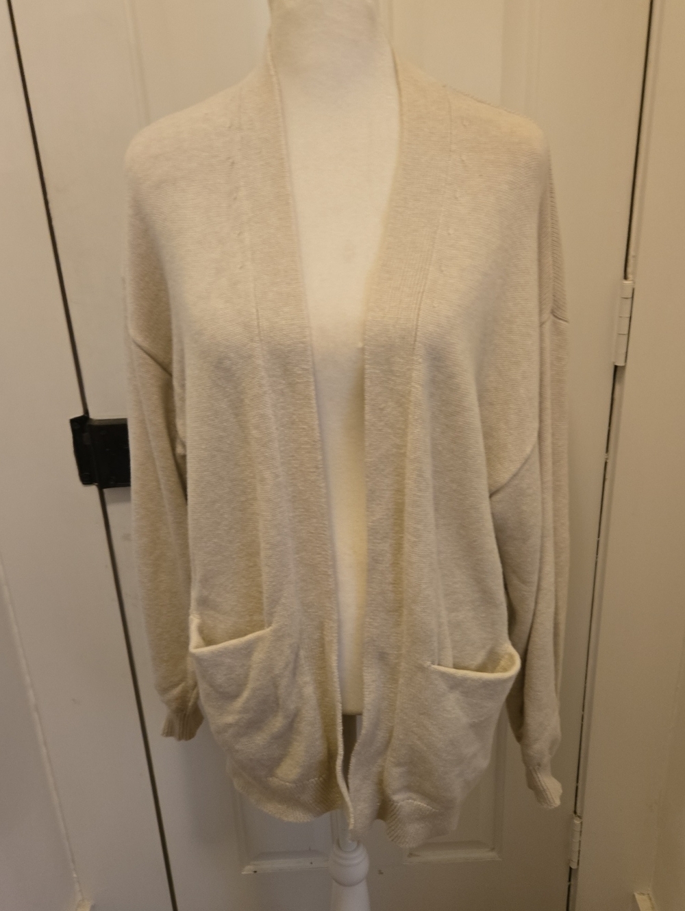 Aritzia Wilfred Free Cream Cardigan Sweater With Pockets Merino Wool/Cotton XS
